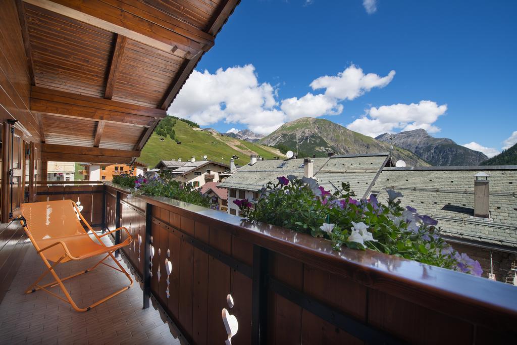 Hotel Krone Livigno Kültér fotó